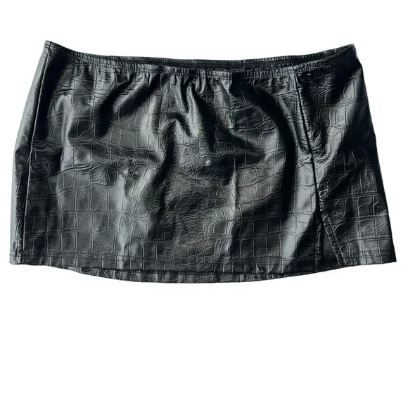 SXY WOMEN'S CROCIDILE TEXTURE FAUX LEATHER  MINI SKIRT - Picture 2 of 7